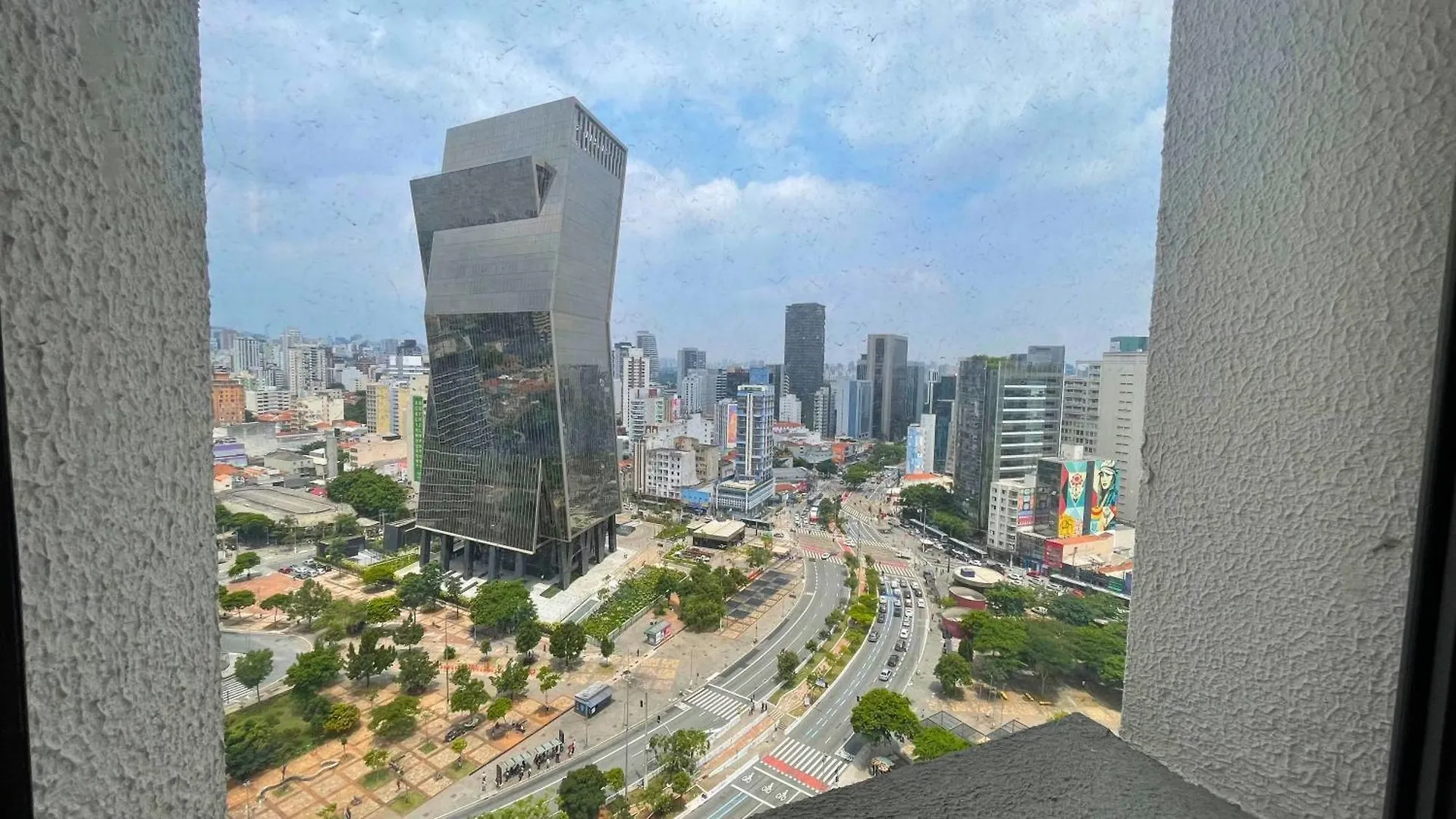 Booksampa Estudio Houx 2111 Prox Metro Faria Lima Sao Paulo 0*,