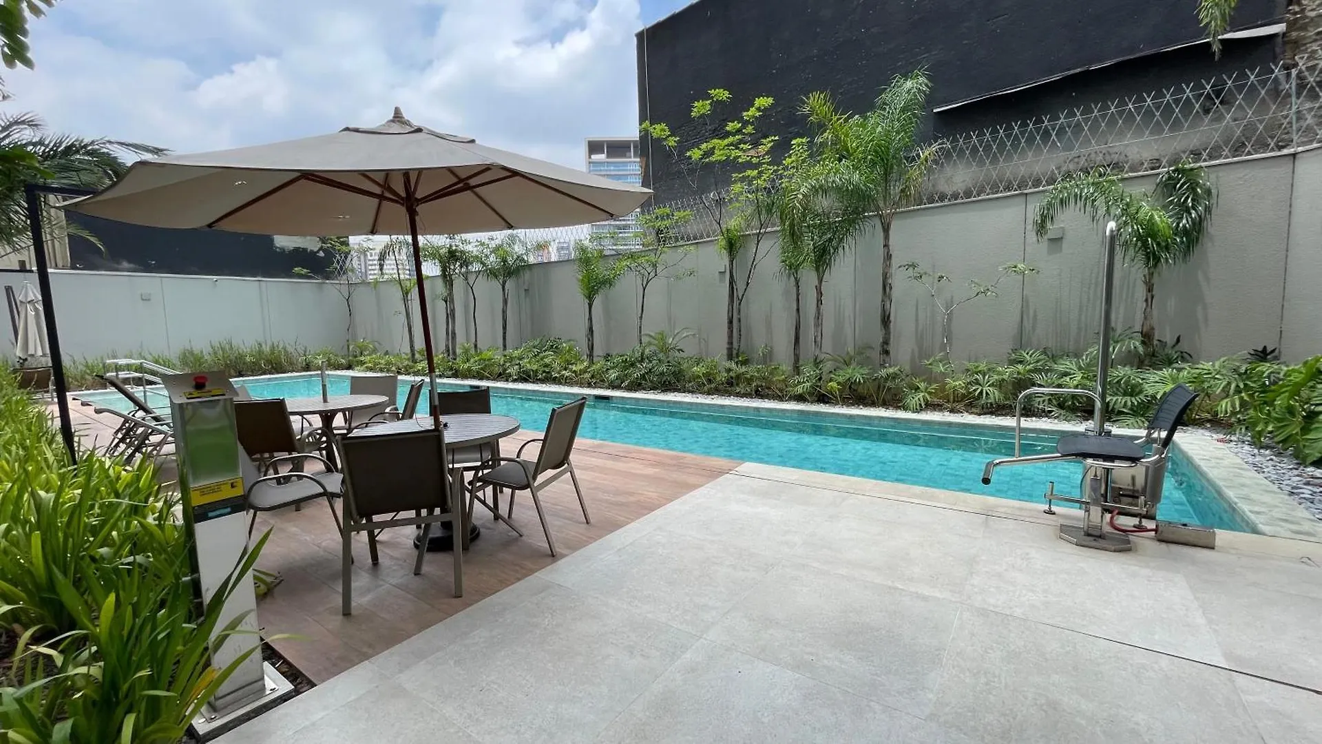 Apartment Booksampa Estudio Houx 2111 Prox Metro Faria Lima Sao Paulo Brazil